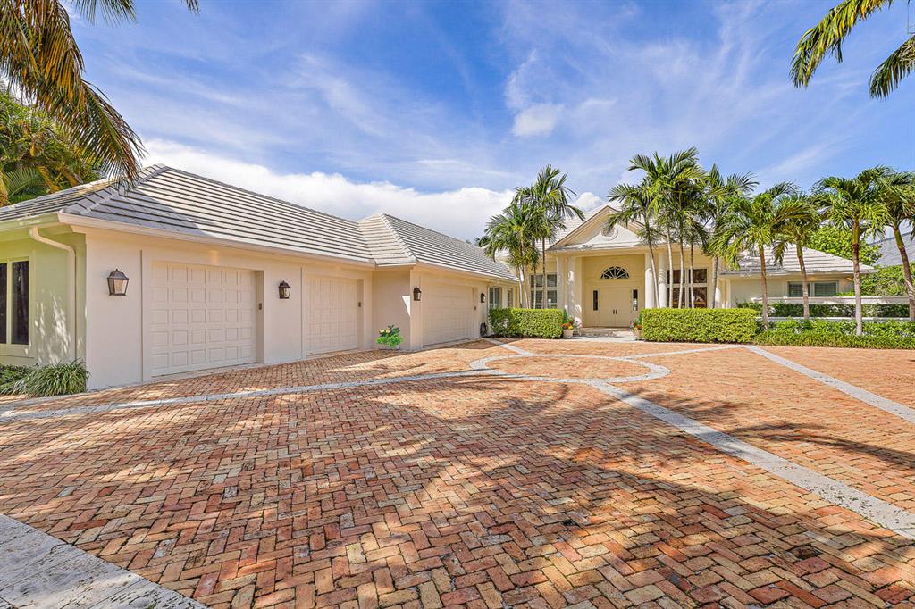 Admirals Cove - Residential