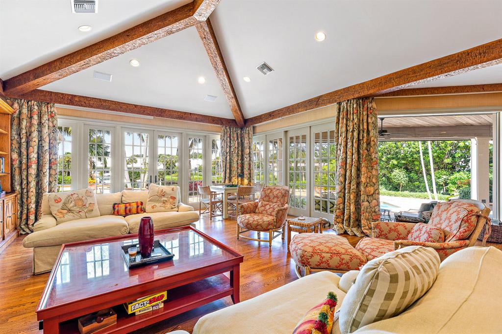 Admirals Cove - Residential