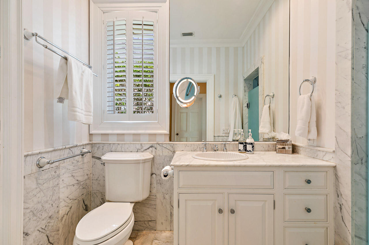 Admirals Cove - Residential