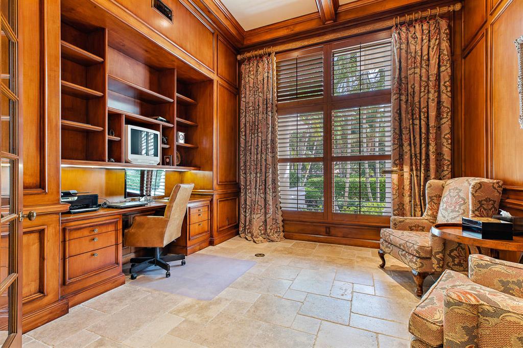 Admirals Cove - Residential