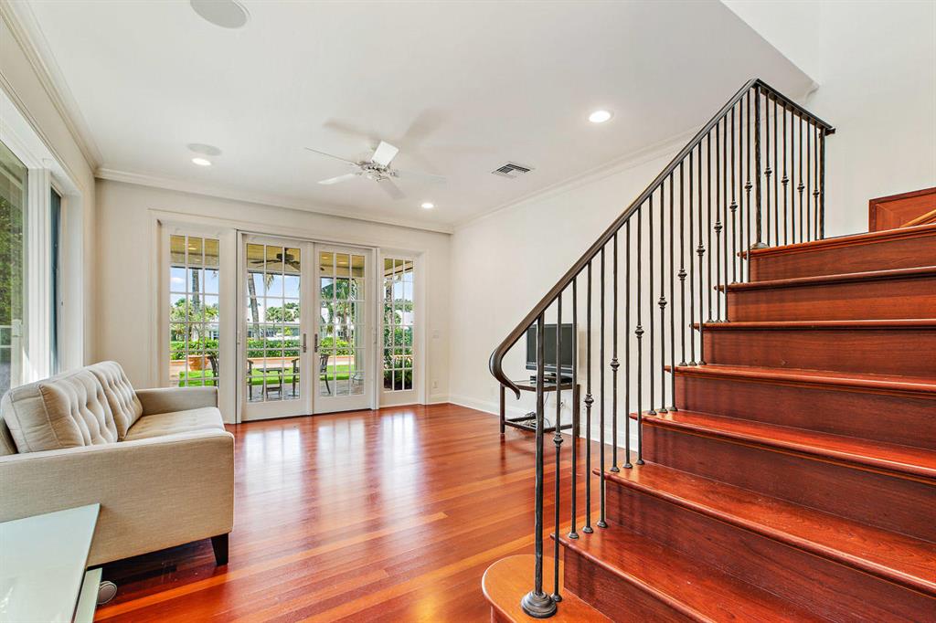 Admirals Cove - Residential