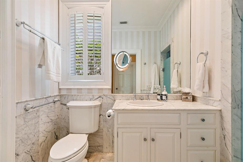 Admirals Cove - Residential