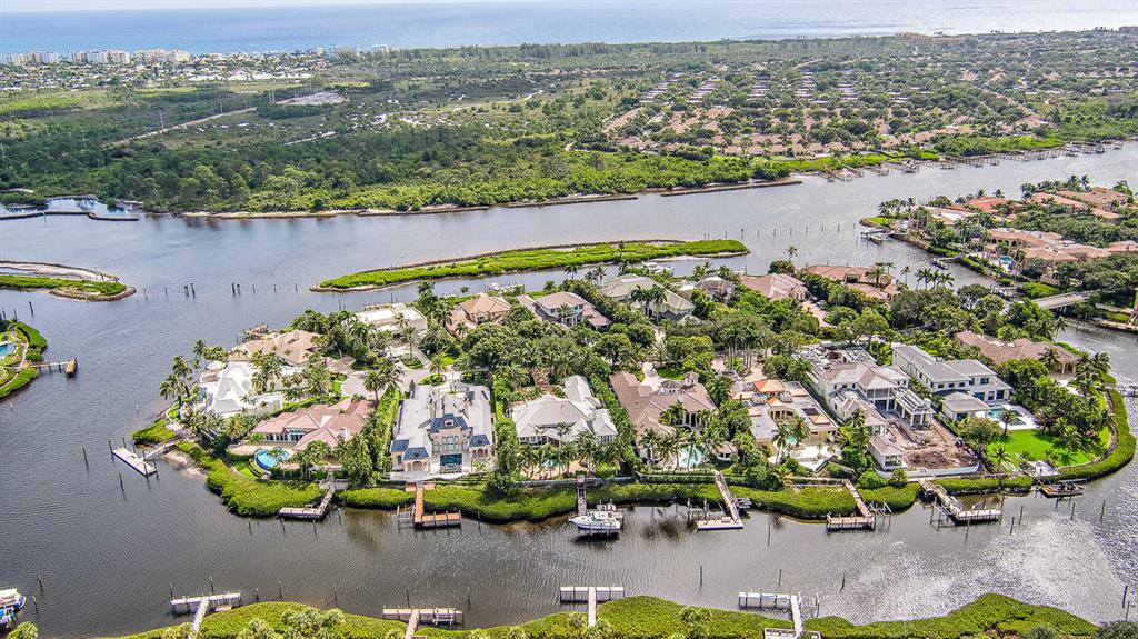 Admirals Cove - Residential