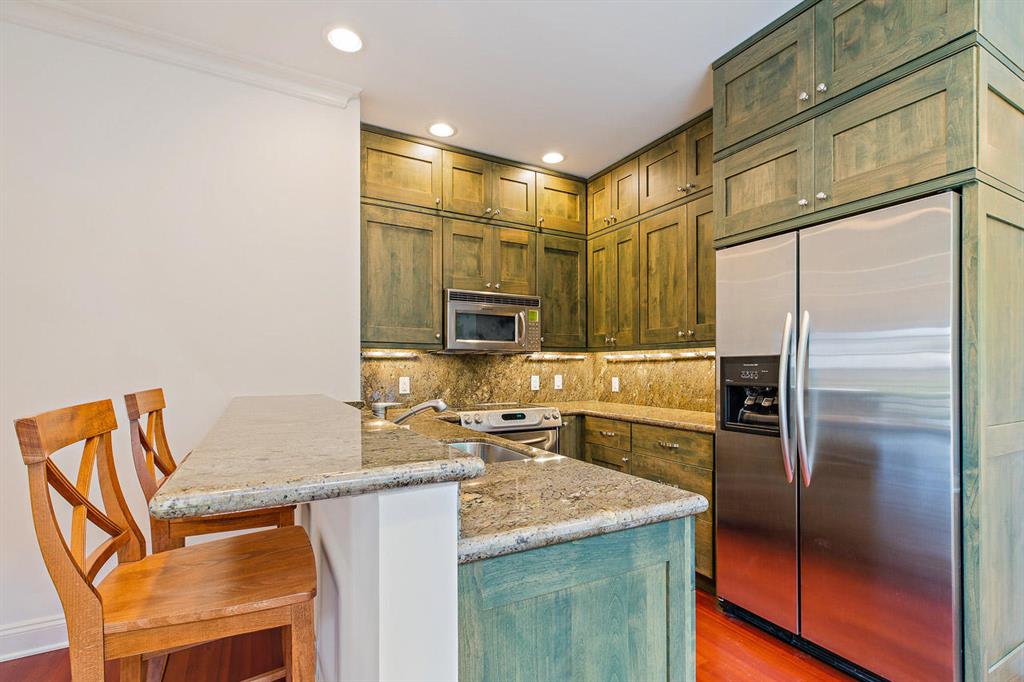 Admirals Cove - Residential