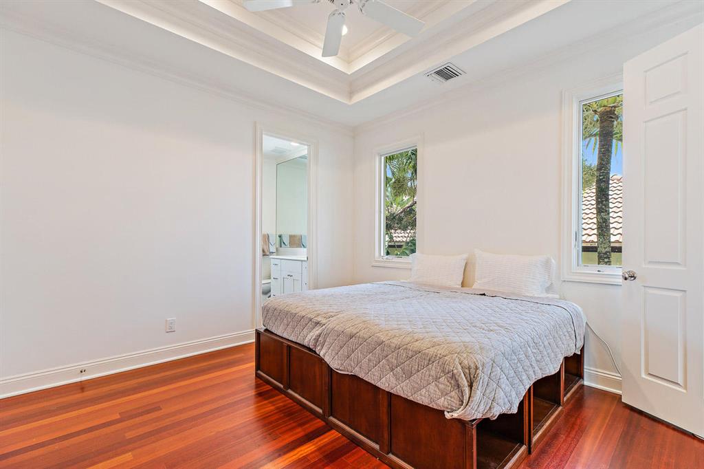 Admirals Cove - Residential