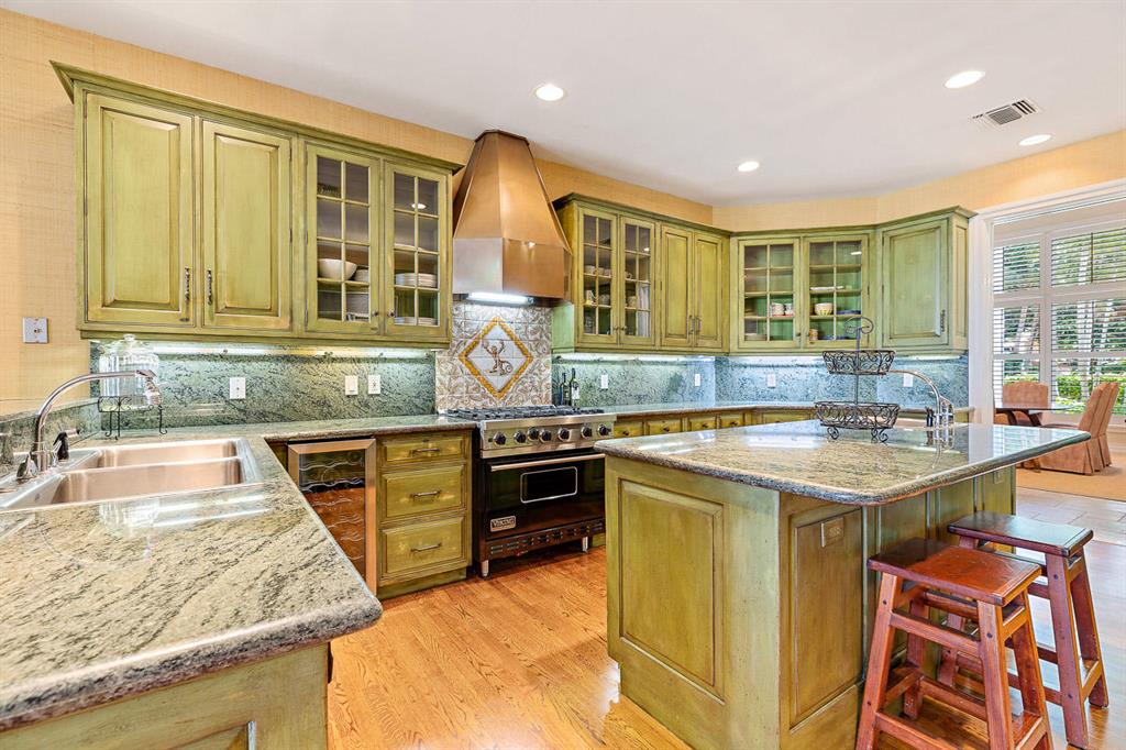 Admirals Cove - Residential