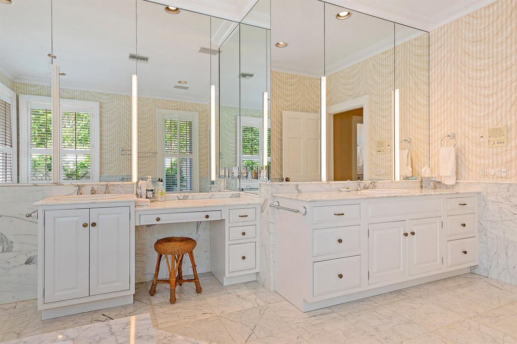 Admirals Cove - Residential