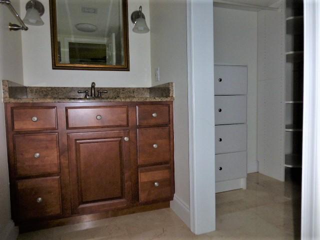 BOUNDBROOK CONDO S - Residential