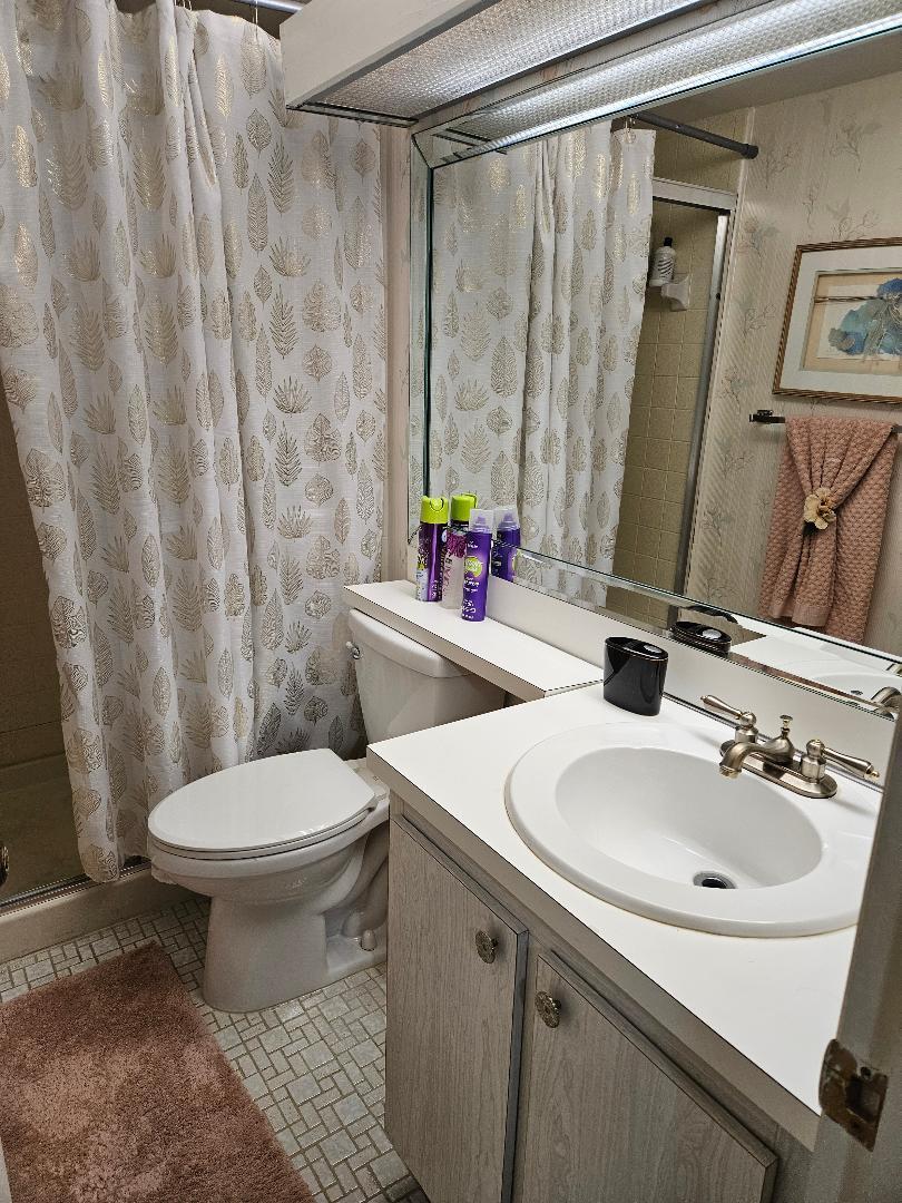 PINE RIDGE SOUTH I CONDO - Residential Lease