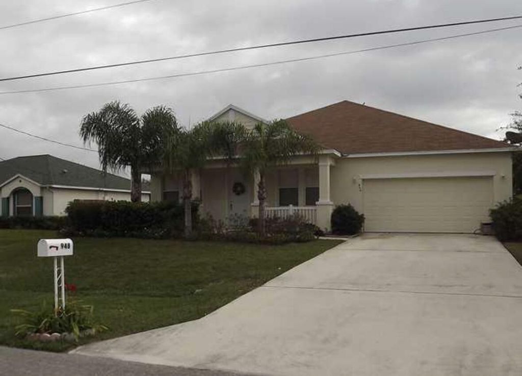 Photo of 948 SW Jeremko Avenue, Port Saint Lucie, FL 34953 (MLS # B26022873)