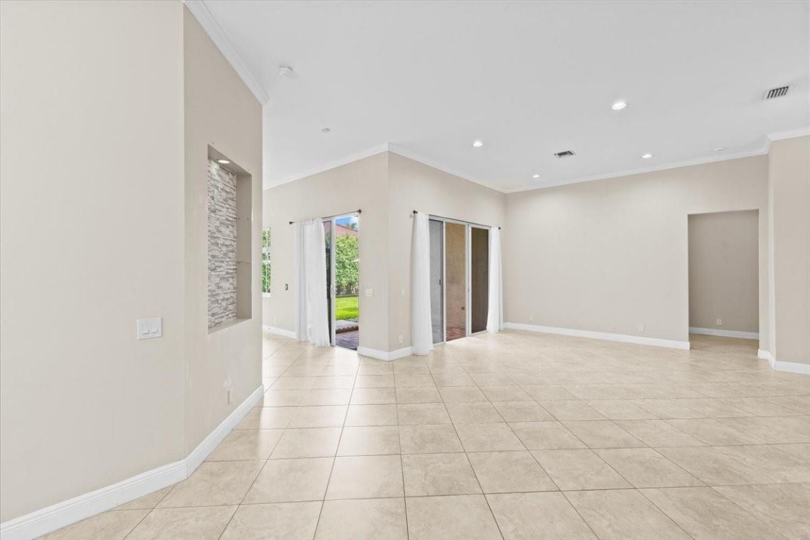 Savanna - Residential Lease