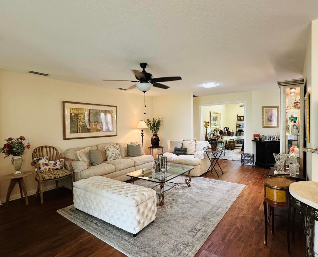 Photo of 9702 SW 92nd Place Road, Ocala, FL 34481 (MLS # B26008372)