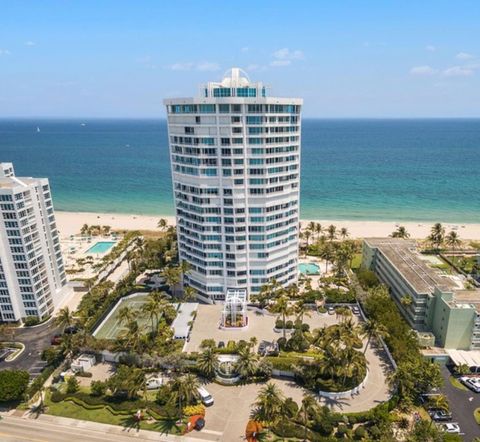 A home in Lauderdale By The Sea