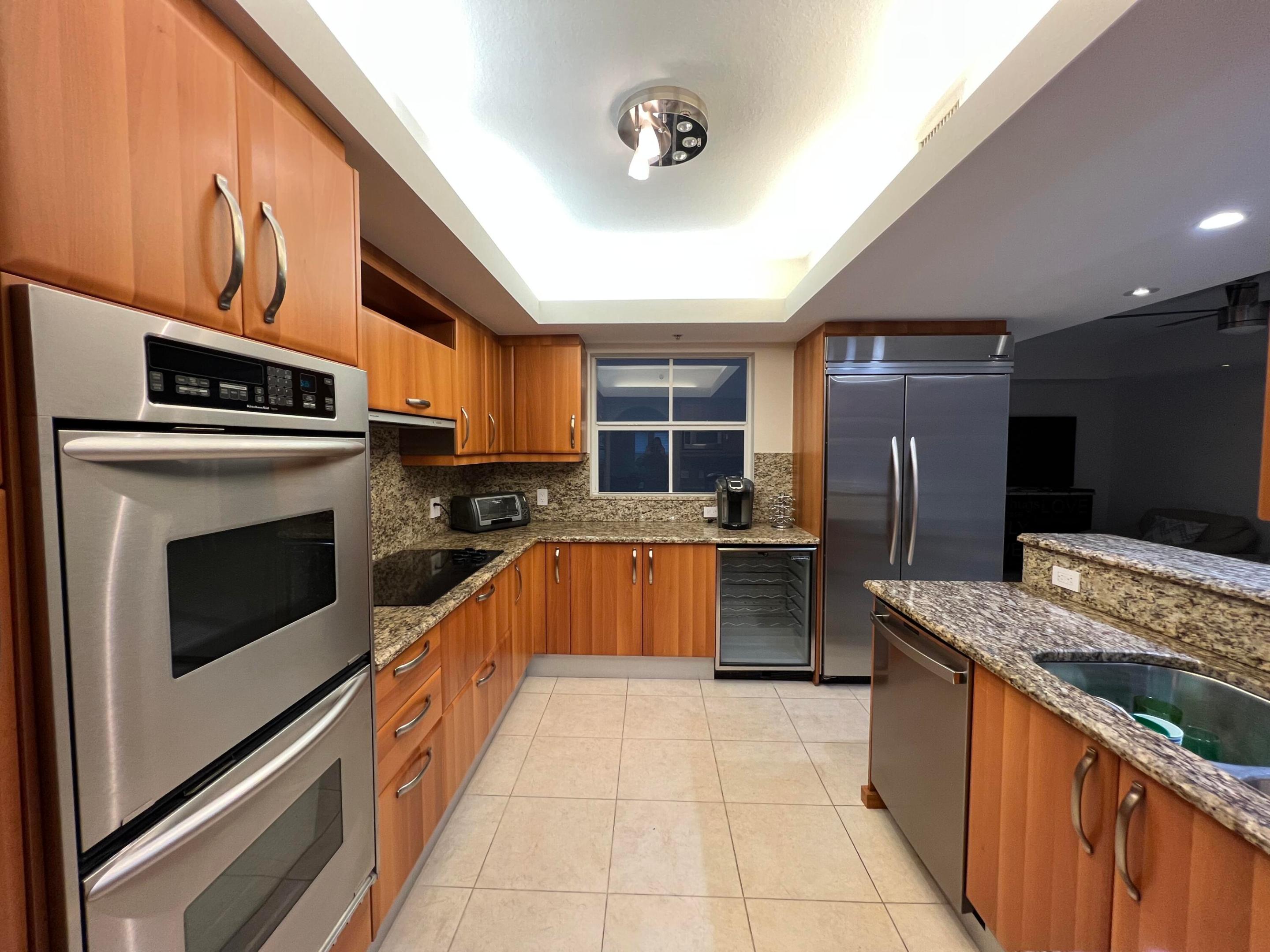 OCEAN PLAZA ON DEERFIELD BEACH - Residential Lease