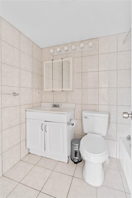 CHATHAM CONDOMINIUMS - Residential