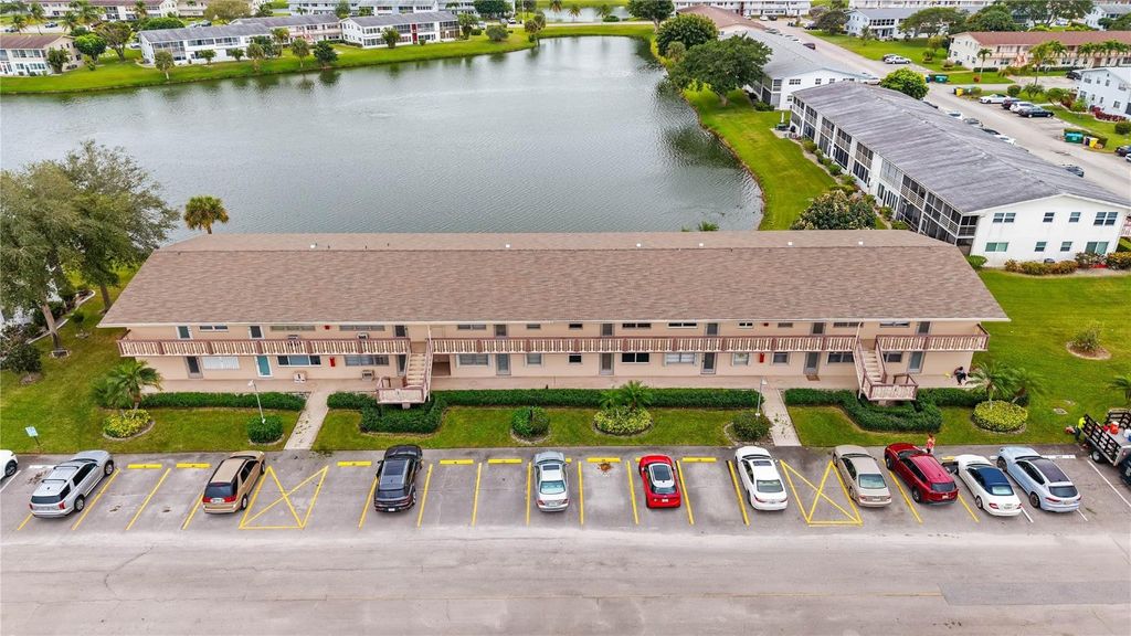 Photo of 174 Chatham I #I, West Palm Beach, FL 33417 (MLS # F10546362)