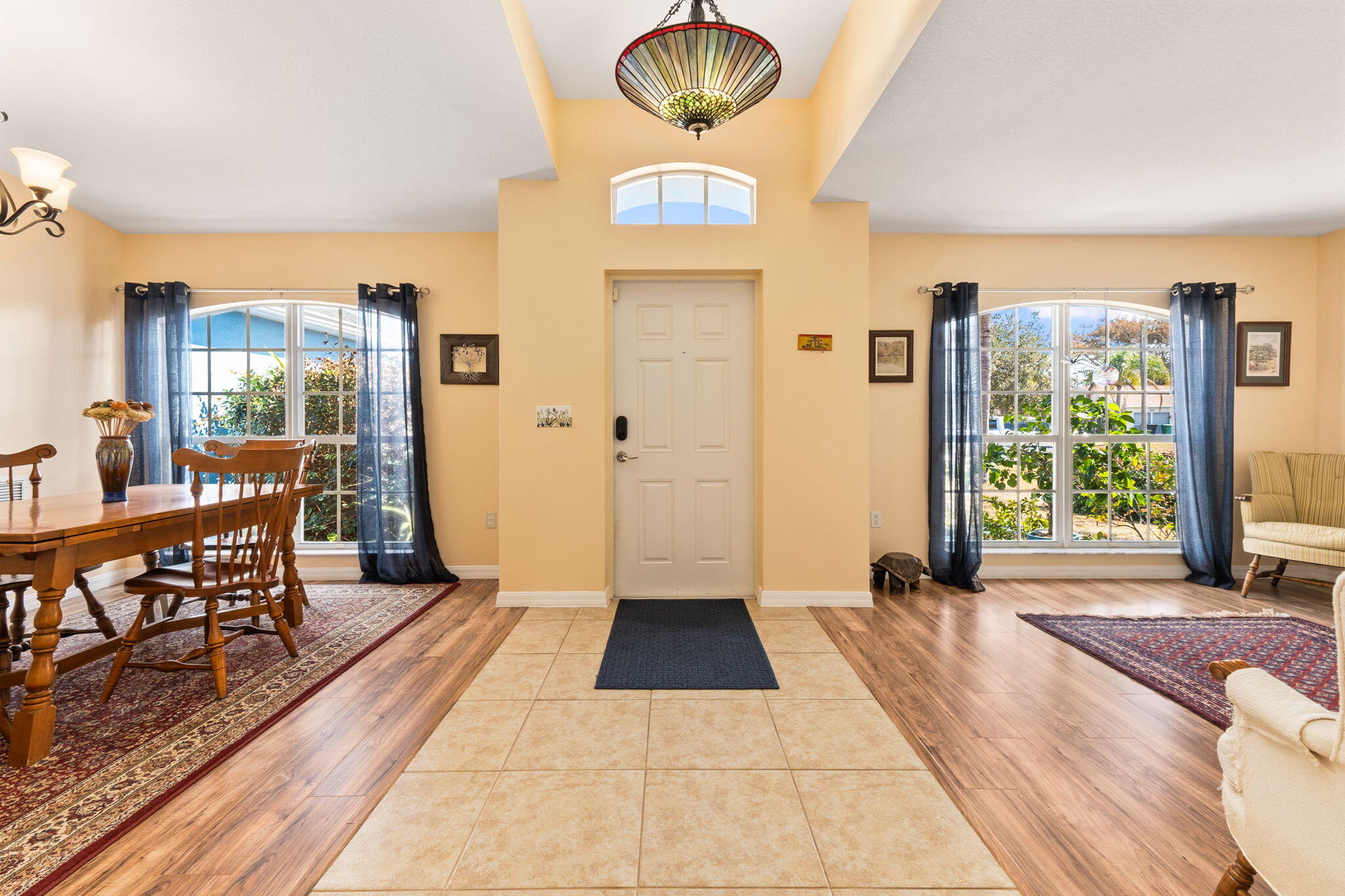 1958 SE Mandrake Circle