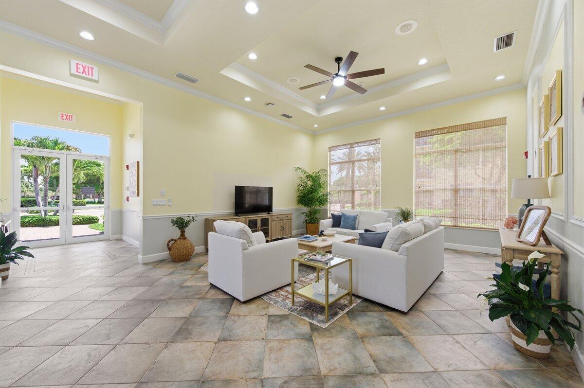 OCEAN BAY VILLAS, A CONDOMINIUM - Residential