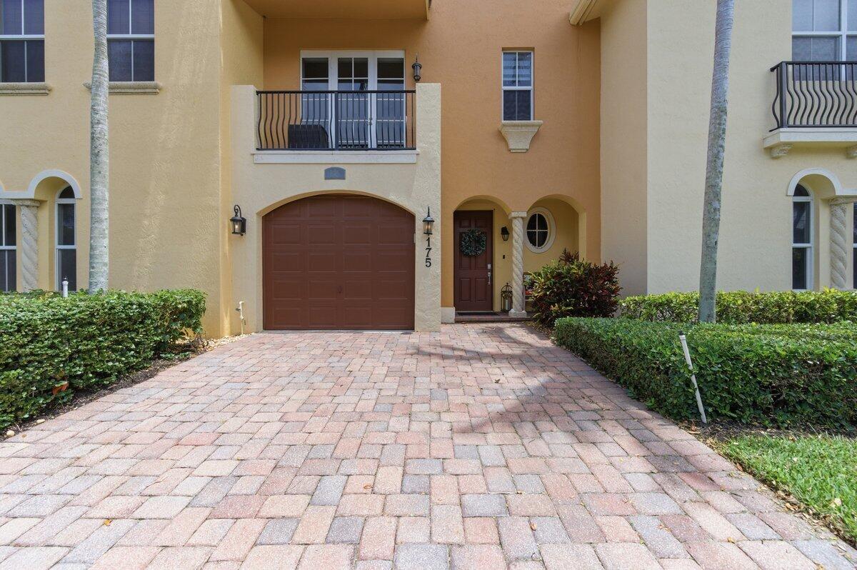 OCEAN BAY VILLAS, A CONDOMINIUM - Residential