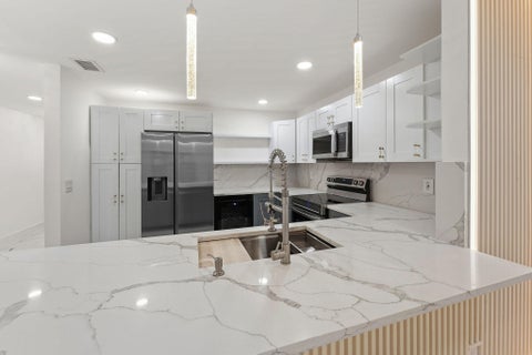 Tiny photo for 3844 ATLANTA Street, Hollywood, FL 33021 (MLS # B26087271)