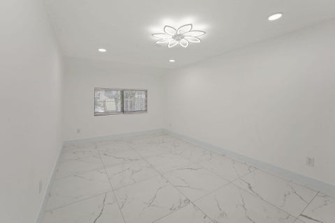 Tiny photo for 3844 ATLANTA Street, Hollywood, FL 33021 (MLS # B26087271)