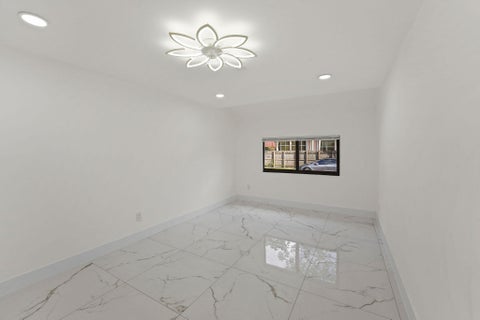 Tiny photo for 3844 ATLANTA Street, Hollywood, FL 33021 (MLS # B26087271)