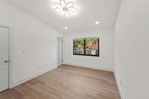 Tiny photo for 3844 ATLANTA Street, Hollywood, FL 33021 (MLS # B26087271)