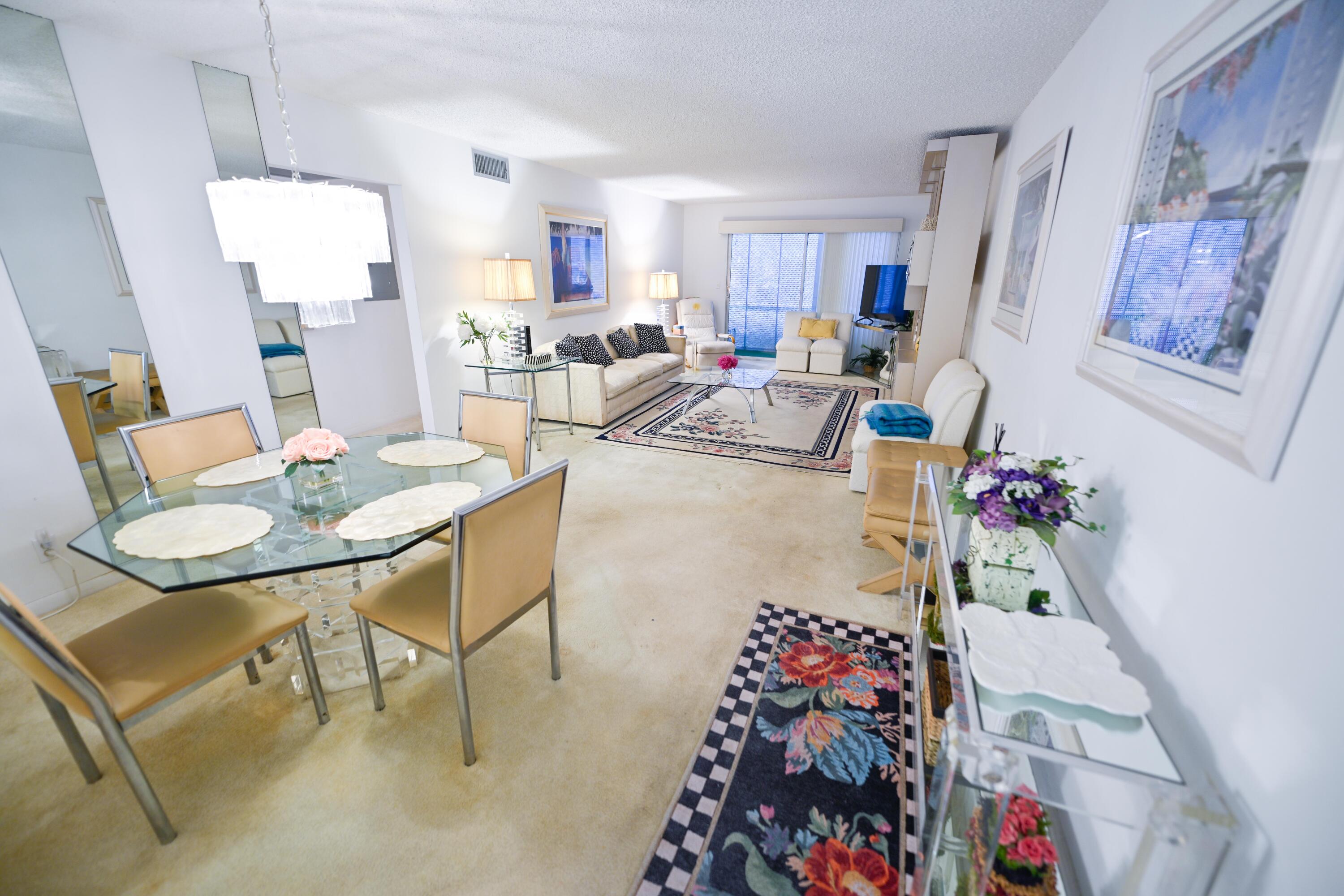 VICTORIA VILLAGE F CONDO - Residential