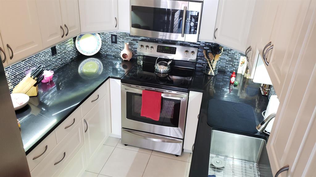 Limetree Condominiums - Residential