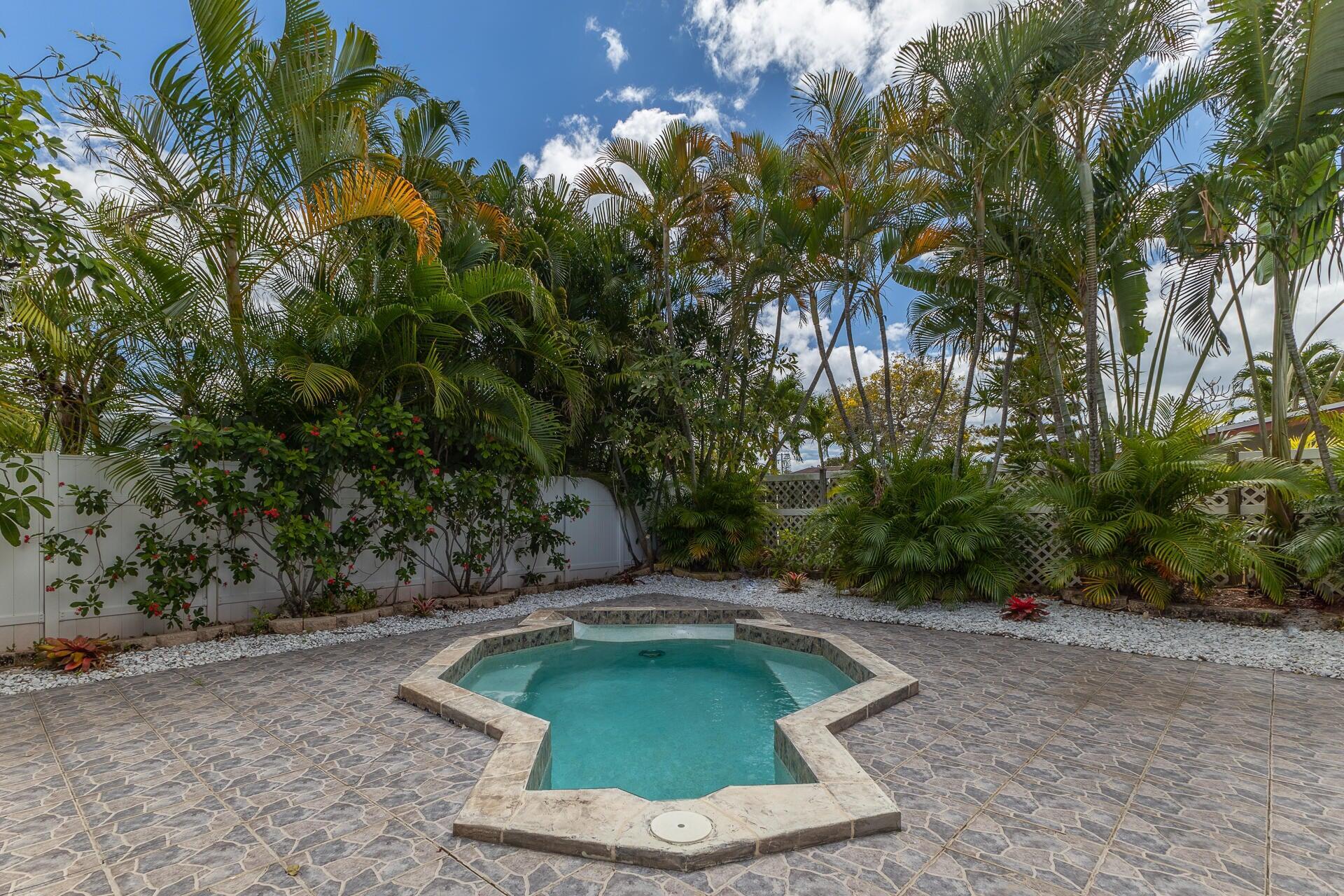 VILLA RICA - Residential