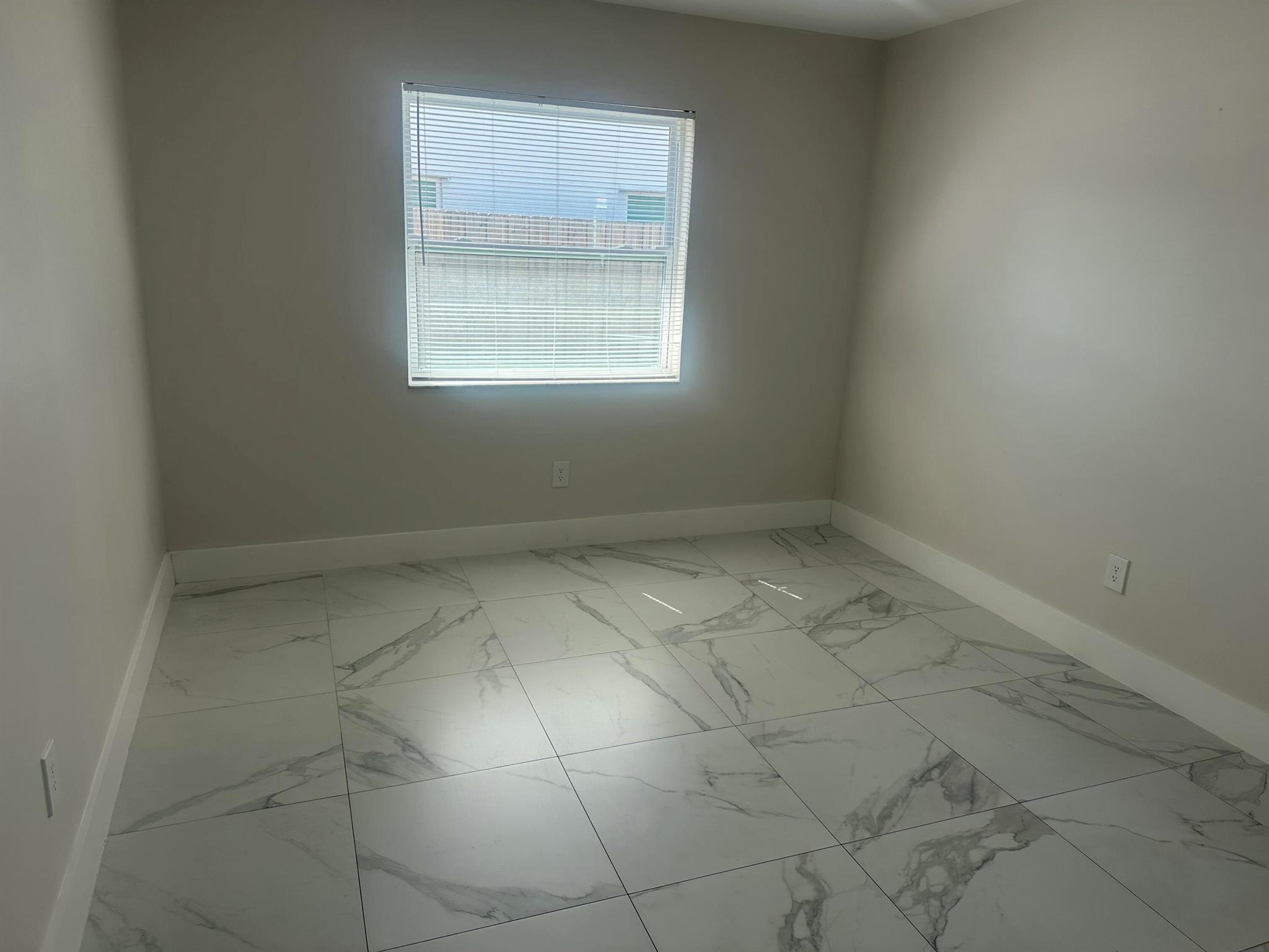 Progresso 2-18 - Residential Lease