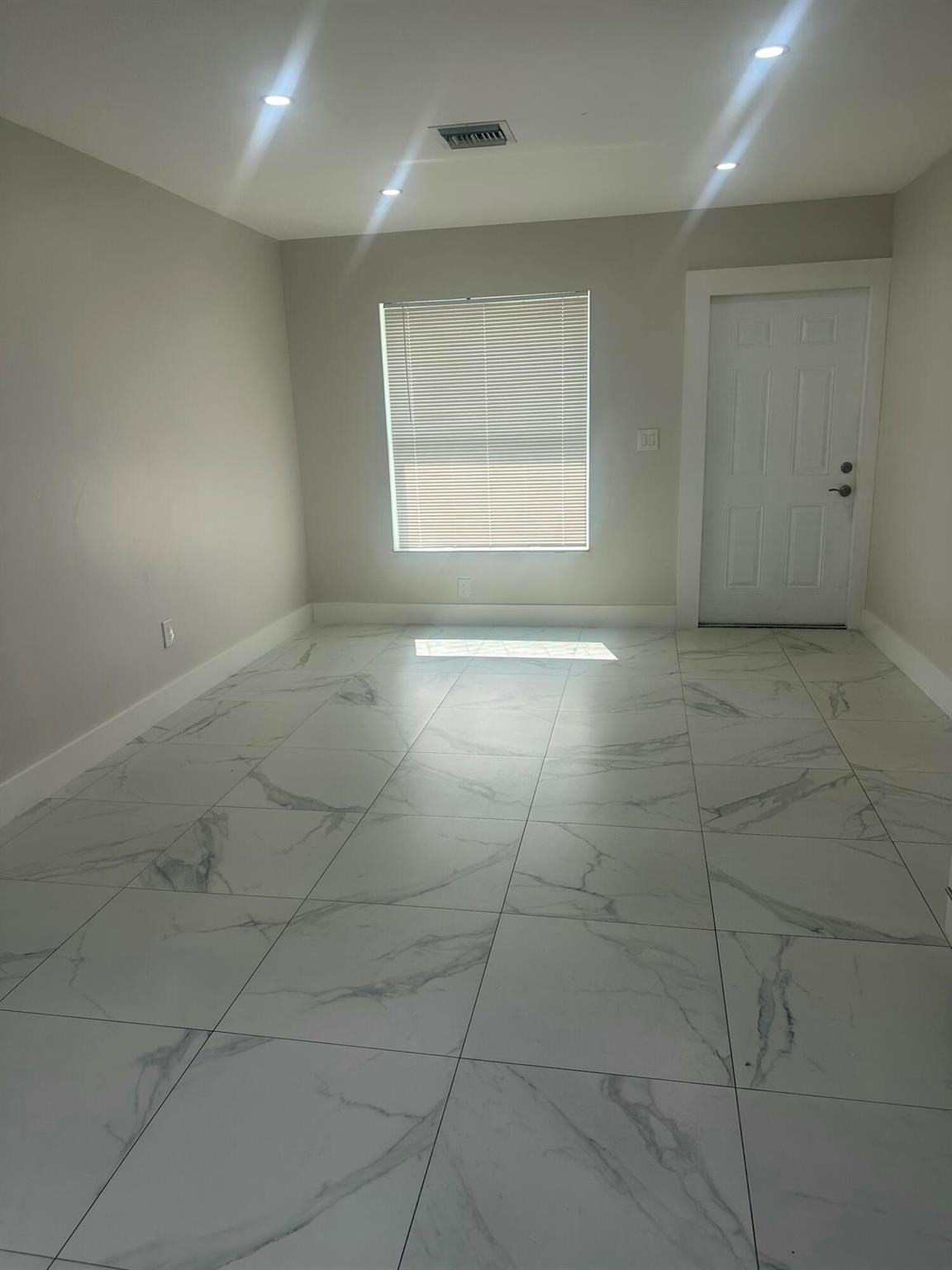 Progresso 2-18 - Residential Lease