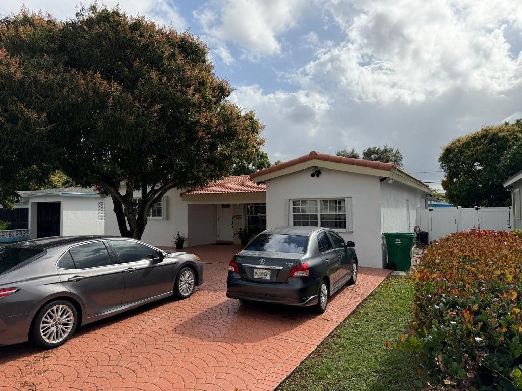 Photo of 7928 N Juniper Street, Miramar, FL 33023 (MLS # F10544133)