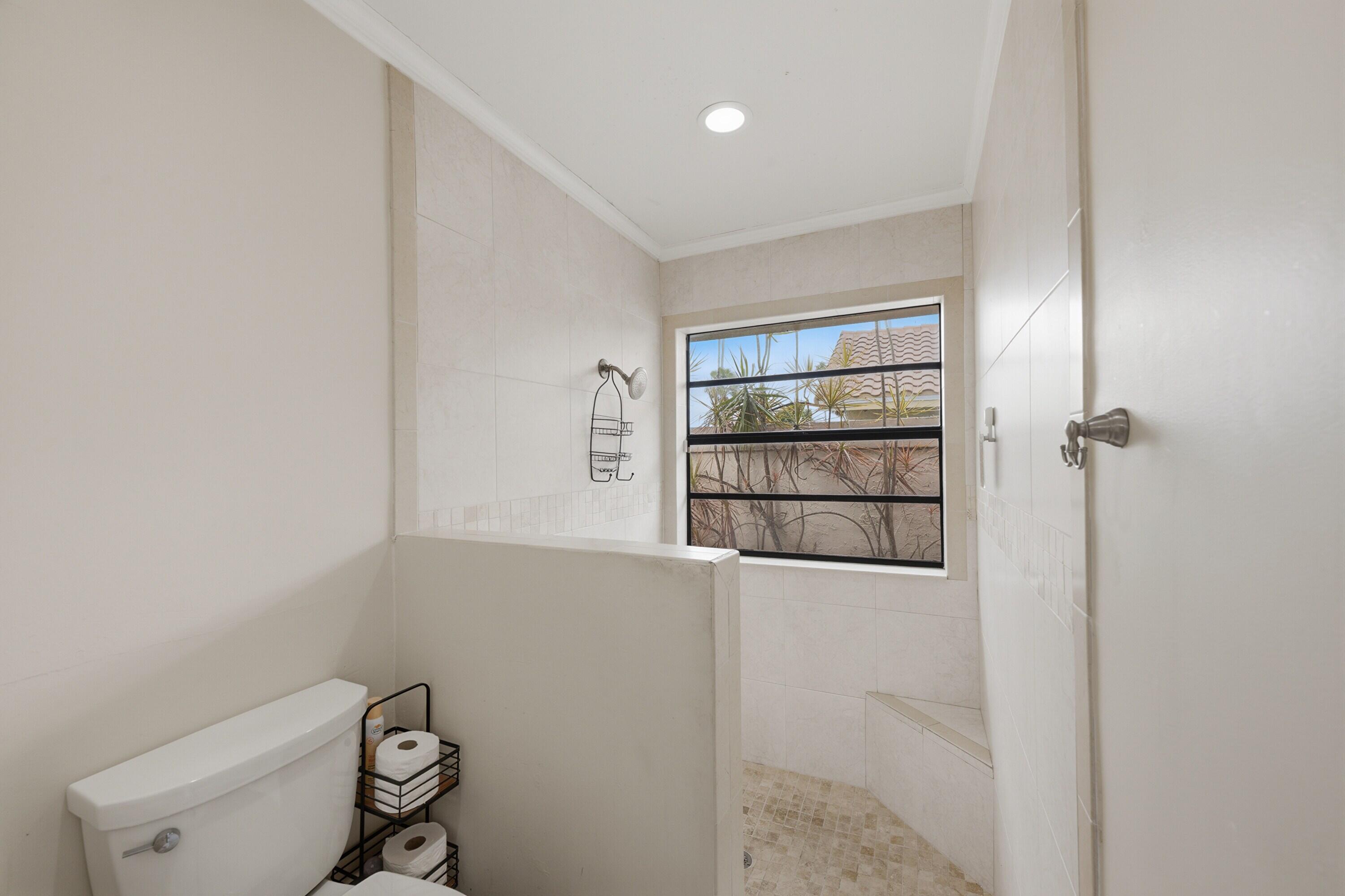 OAK WOOD - Residential