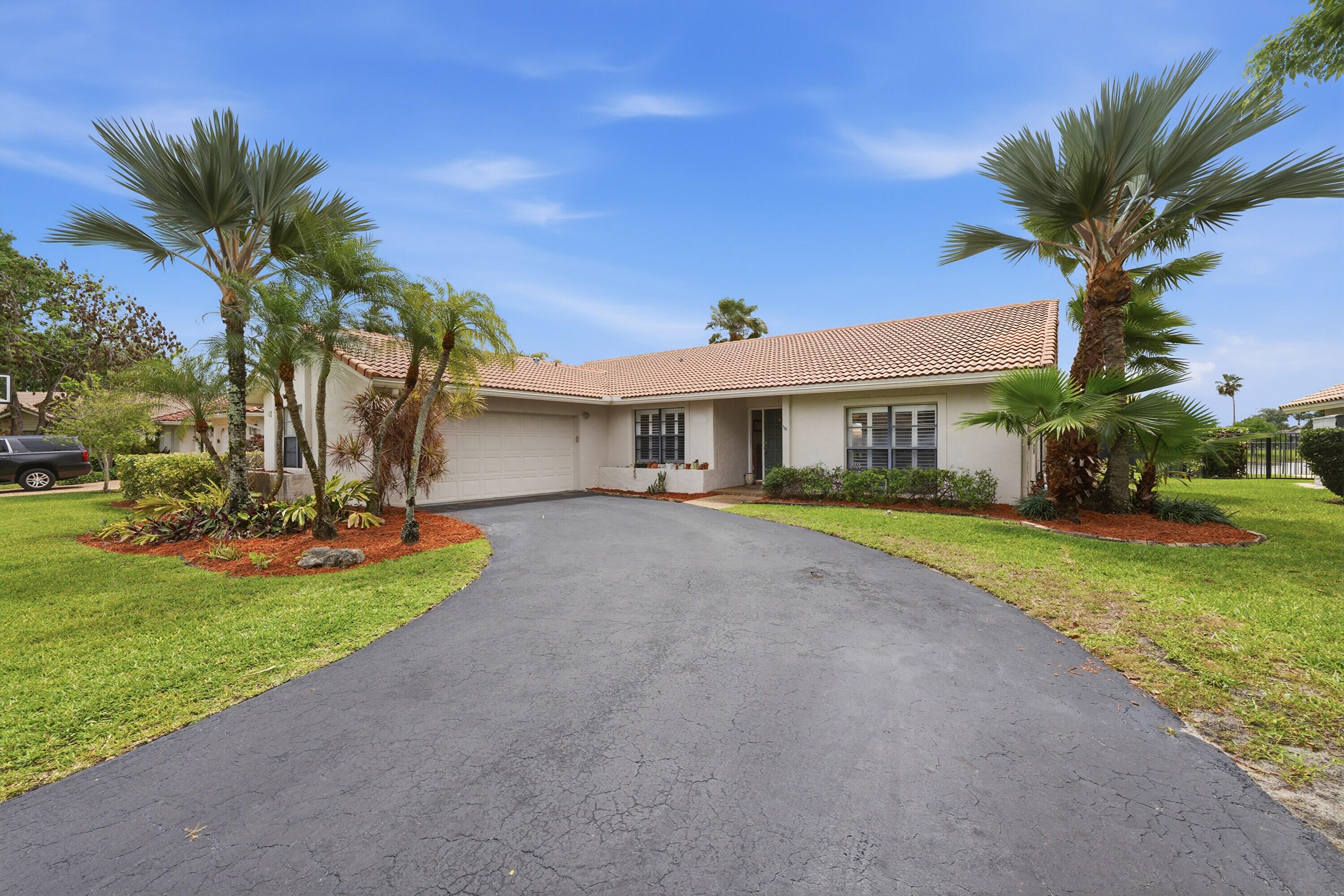 10108 NW 1st Manor, Coral Springs, FL, 33071/$730,000 1 10108 NW 1st Manor