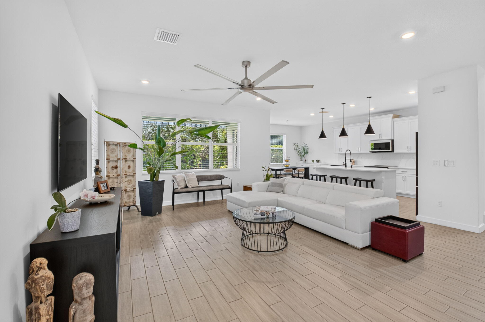 2665 Country Lake Trail