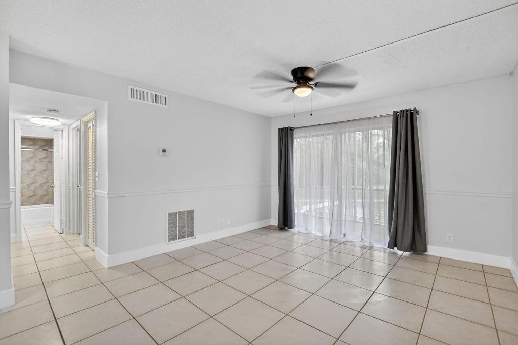 Photo of 644 NW 13th Street #0110, Boca Raton, FL 33486 (MLS # R11153967)