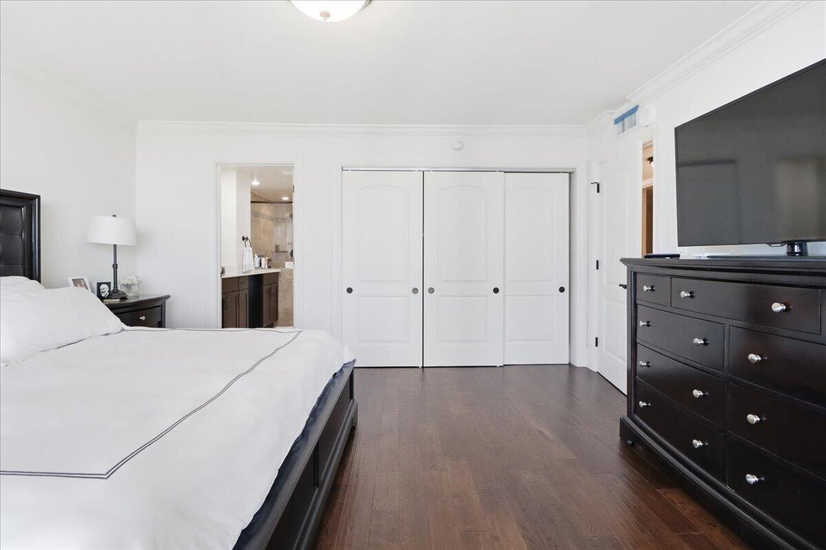 PLAZA SOUTH CONDO - Residential