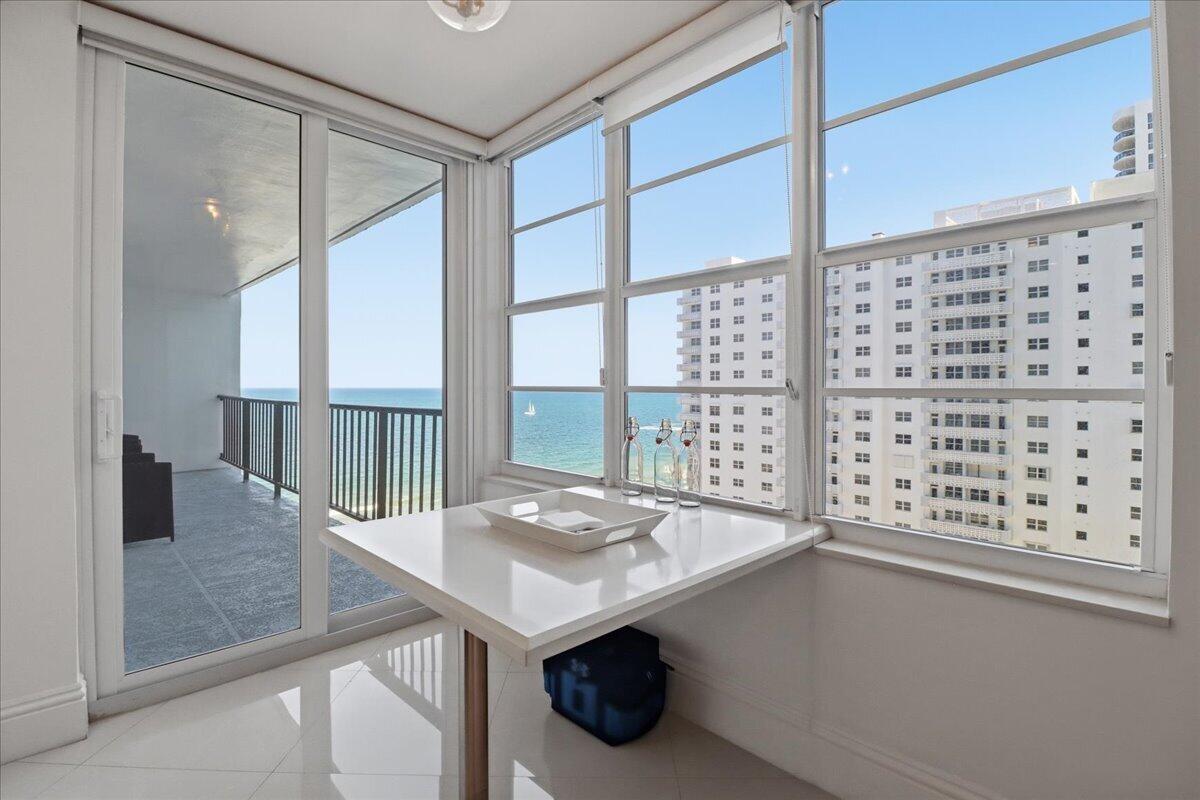 PLAZA SOUTH CONDO - Residential