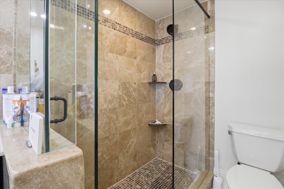 PLAZA SOUTH CONDO - Residential