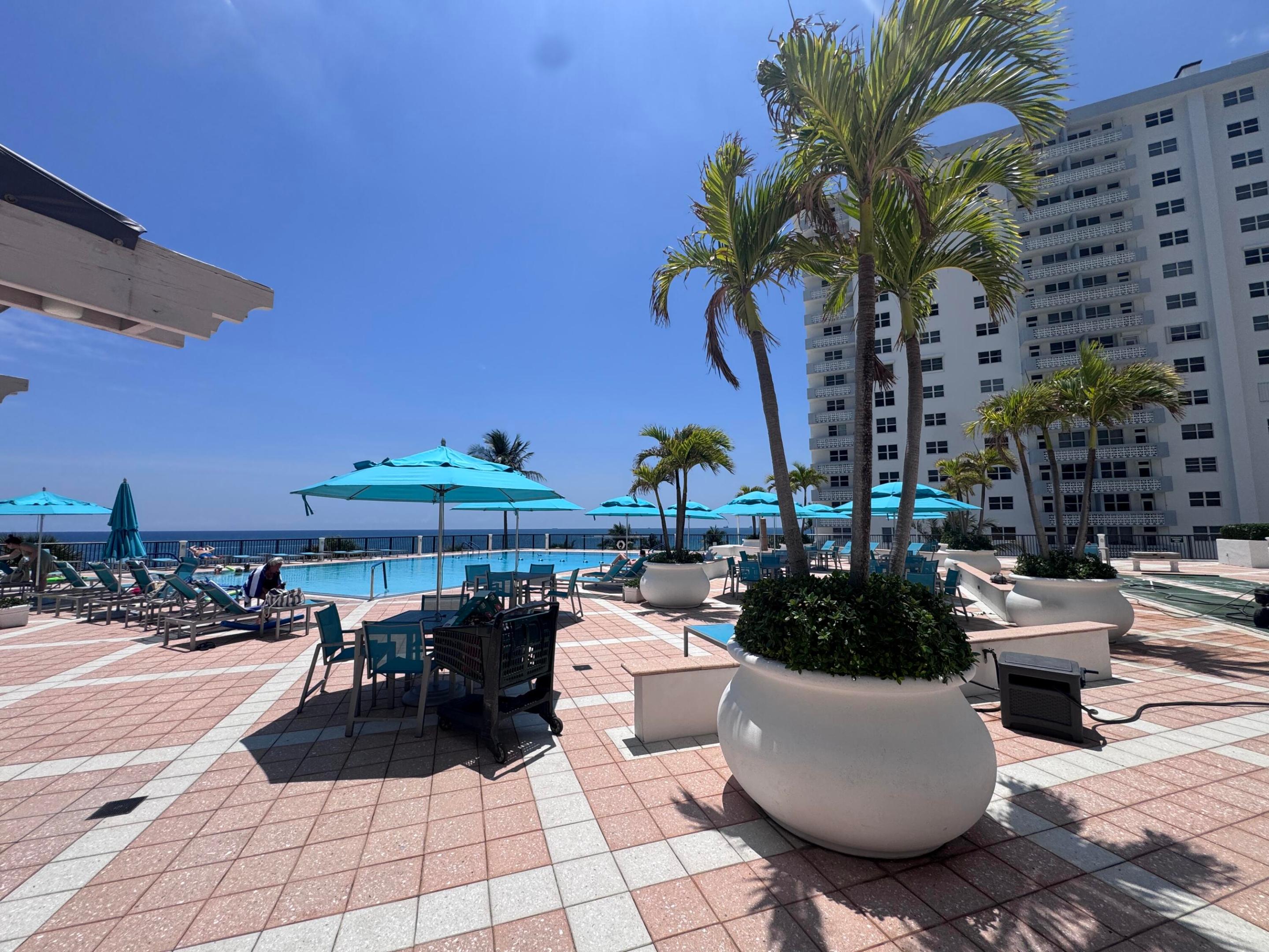 PLAZA SOUTH CONDO - Residential