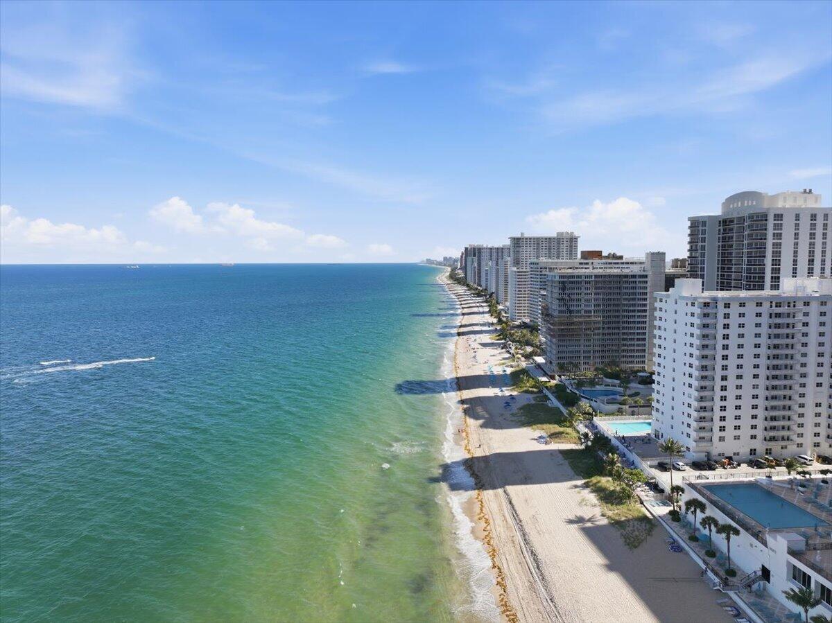 PLAZA SOUTH CONDO - Residential