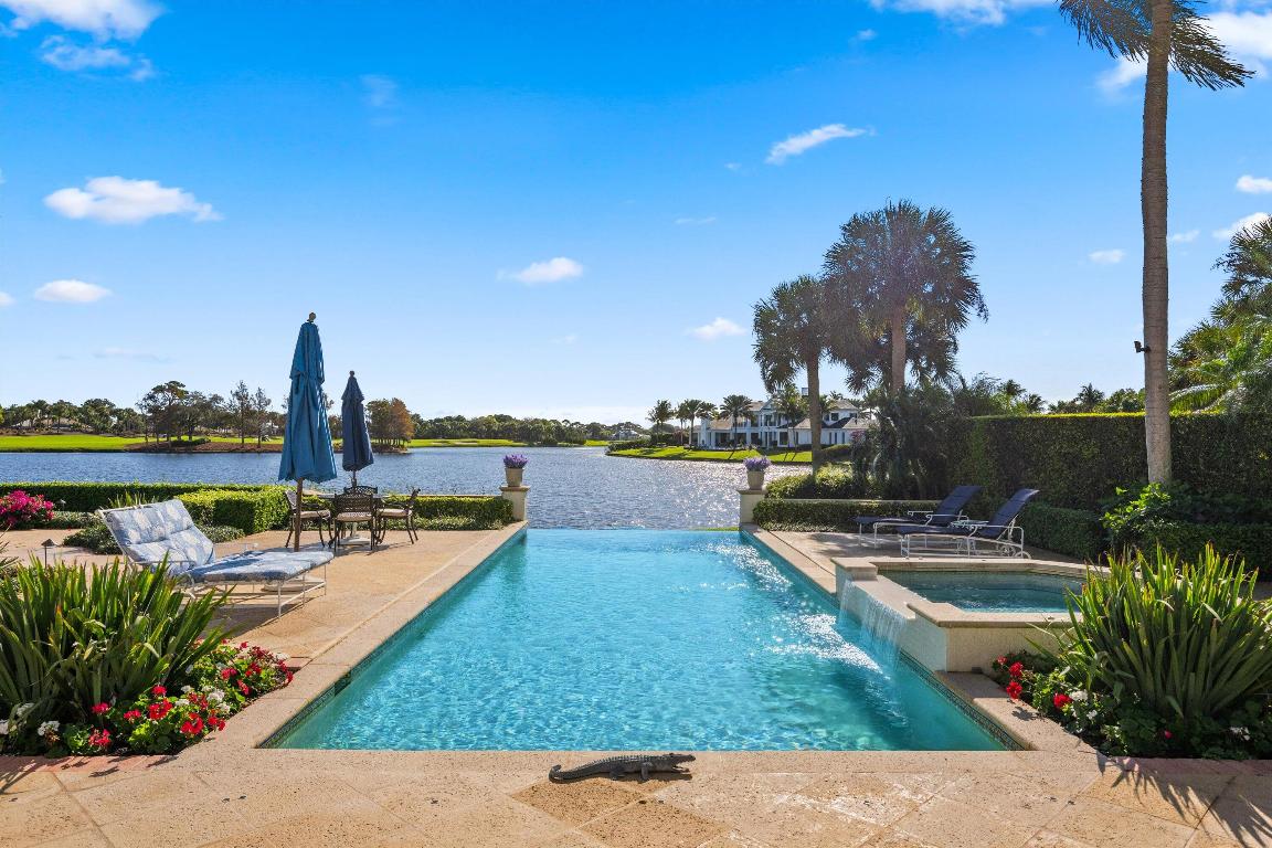 LOXAHATCHEE CLUB AT MAPLEWOOD 7 PH 2 - Residential