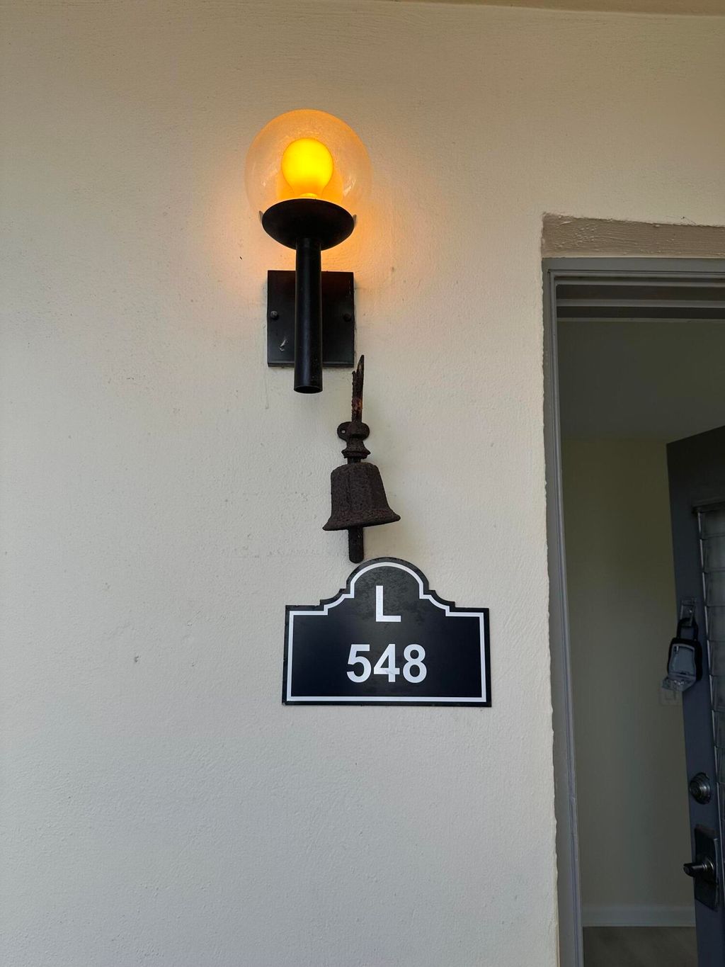 Photo of 548 Normandy Lane #L, Delray Beach, FL 33484 (MLS # B26007385)