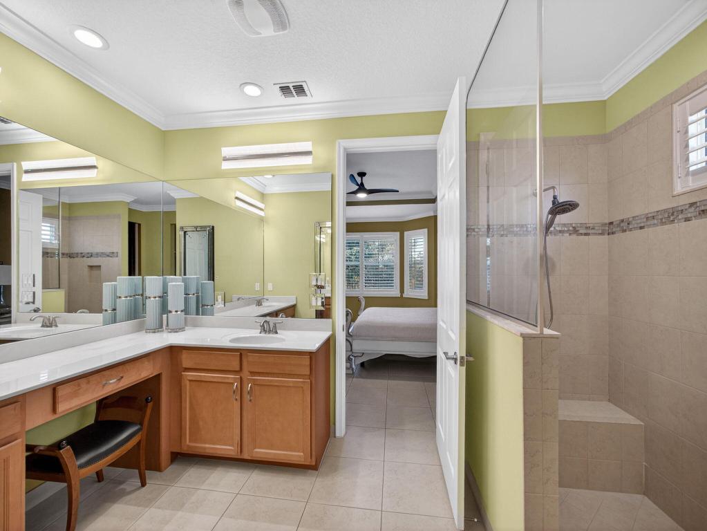 TRADITION PLAT NO 19 REPLAT-REPLAT NO 5 TOWNPARK P - Residential