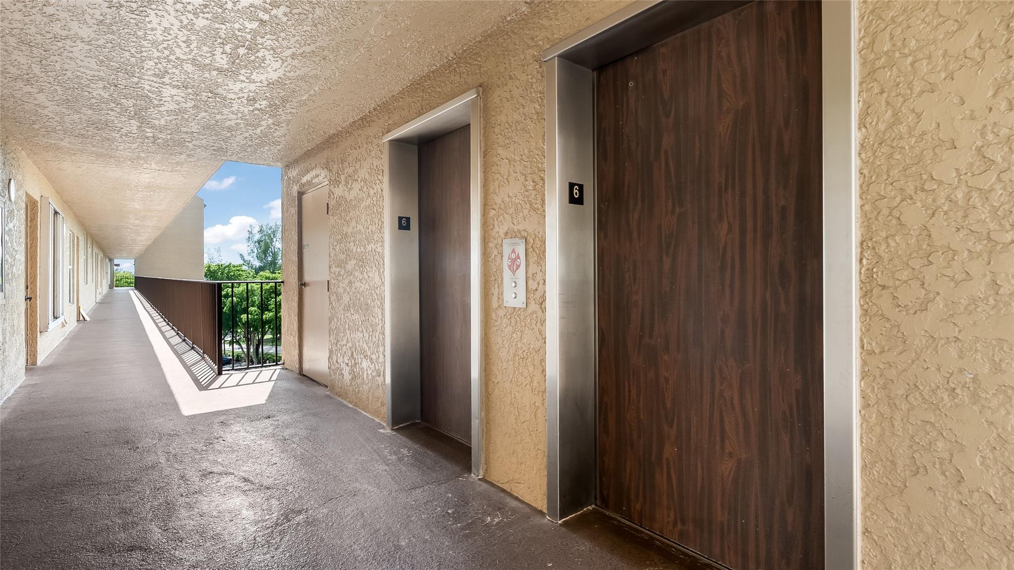 Waters Edge Towers - Residential