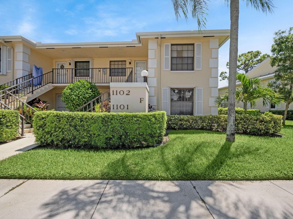 Photo of 1101 Keystone Drive N #F, Jupiter, FL 33458 (MLS # R11117327)