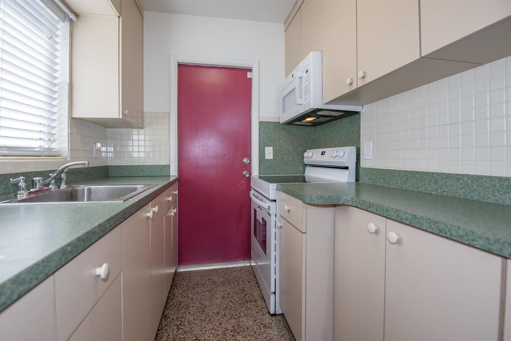 Photo of 101 S Palmway #1, Lake Worth Beach, FL 33460 (MLS # R11118496)