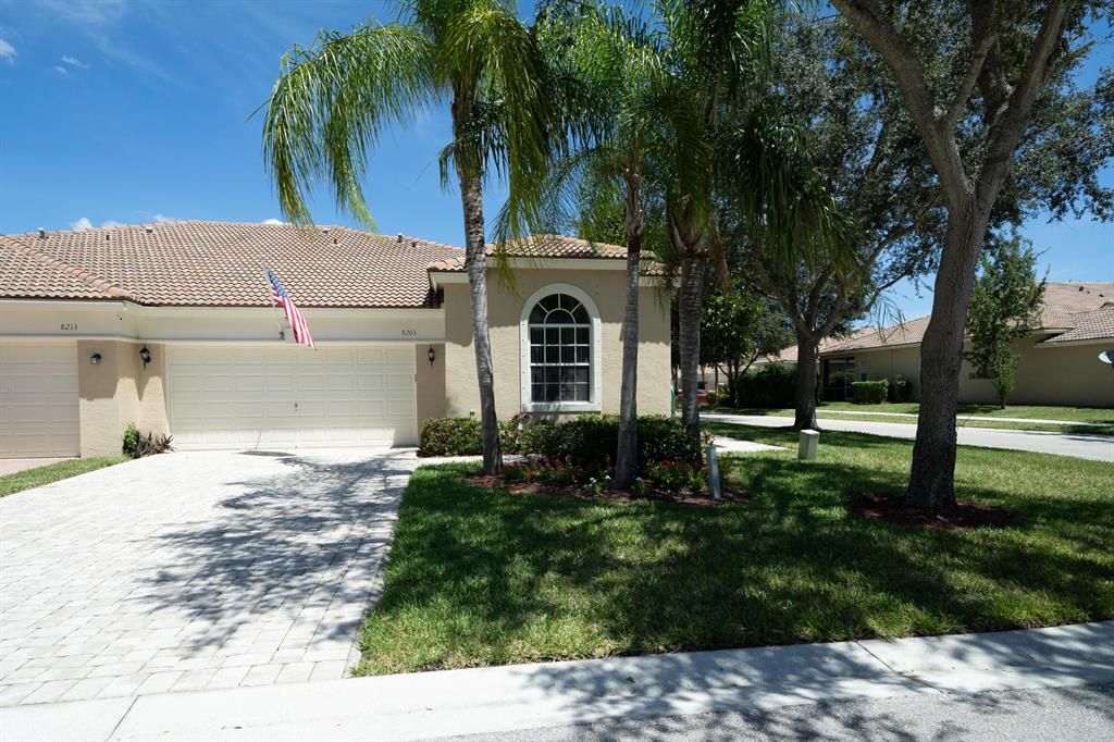 Photo of 8203 Manjack Cay #8203, West Palm Beach, FL 33411 (MLS # R10740989)