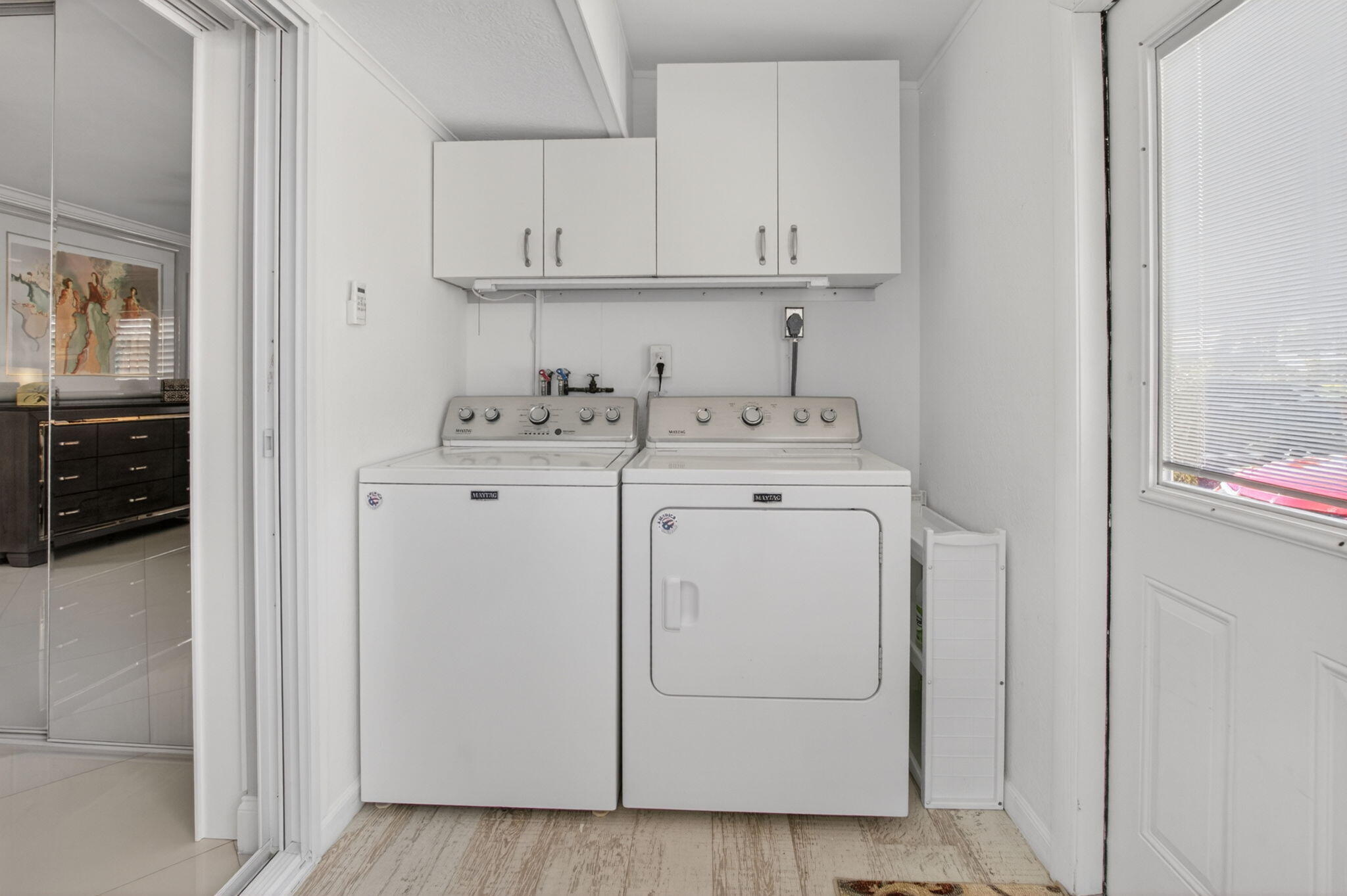 KINGS POINT WATERFORD CONDOS - Residential Lease